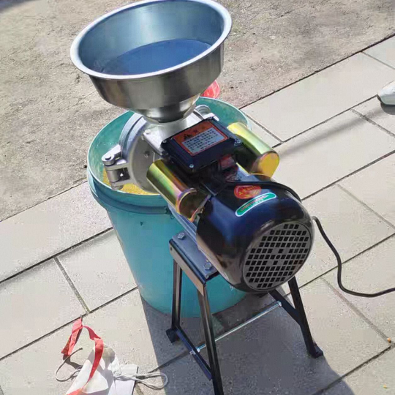 220V Electric Grinding Machine - Corn Sheller Machine review and price